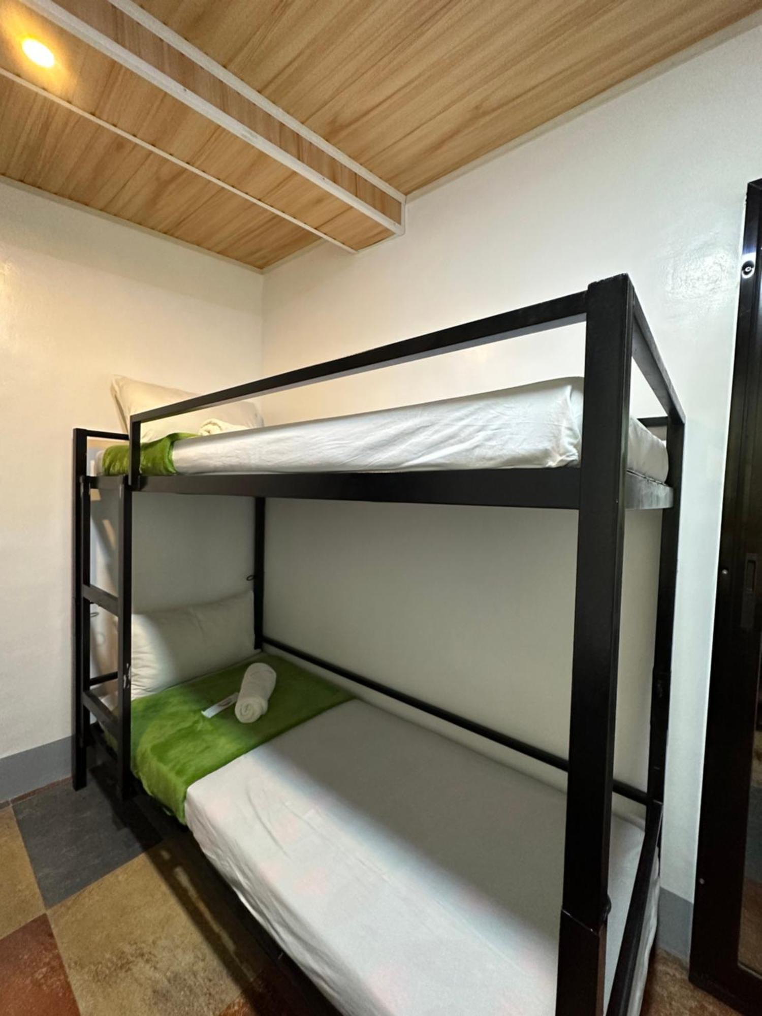 Tacloban Evmc Gdex Transient Houseアパートメント エクステリア 写真
